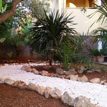 Apartment Intiv Malinska