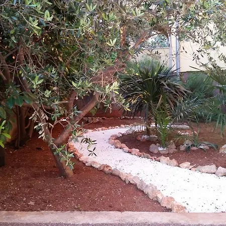 Appartamento Intiv Malinska