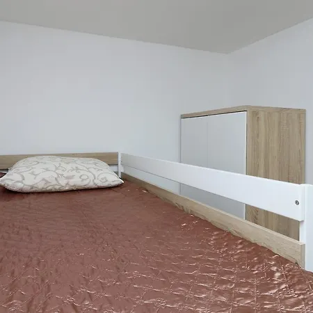 Apartment Intiv *