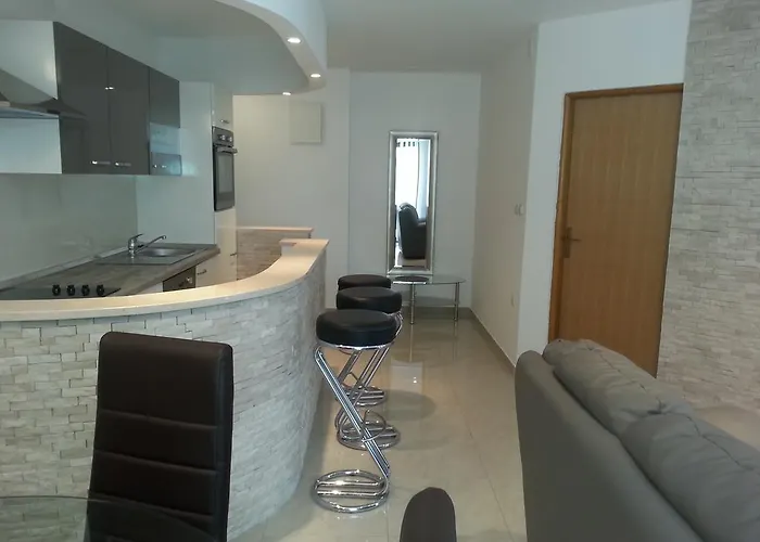 Intiv Apartman Malinska