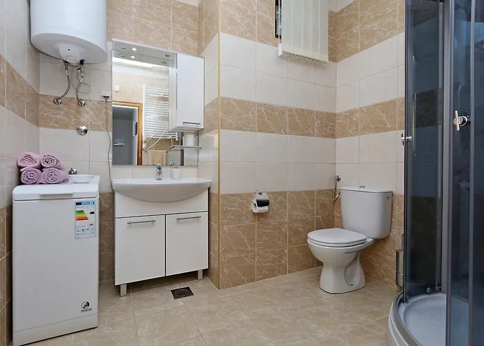 Intiv Apartman *