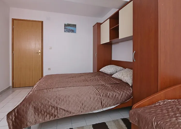Apartman Intiv